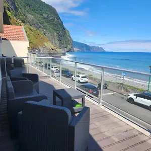 ocean-breeze-apartment.madeira-islandshotels.com/
